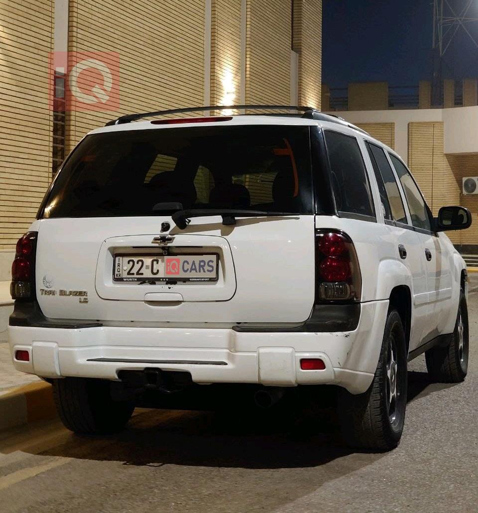 شێڤرۆلێت ترەیل بلایزەر